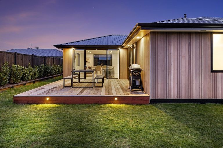 Photo of property in 17 Silverdale Place, Mosgiel, 9024