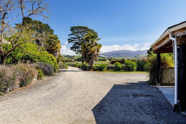 Photo of property in 360 Paierau Road, Opaki, Masterton, 5881