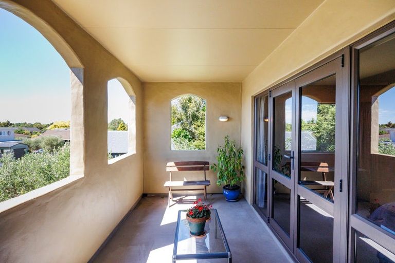 Photo of property in 232 Park Road, Hokowhitu, Palmerston North, 4410