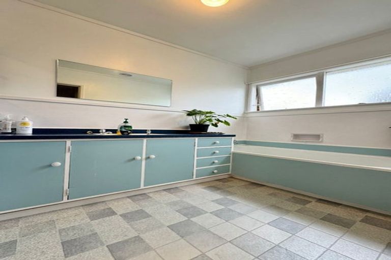 Photo of property in 22 Gibraltar Street, Howick, Auckland, 2014