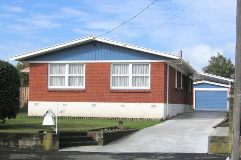 Photo of property in 8 Patrick Place, Fitzroy, Hamilton, 3206