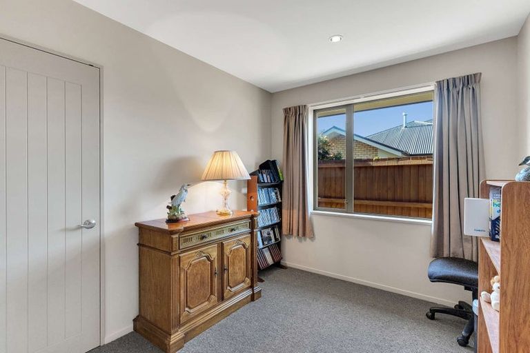 Photo of property in 42 Dryden Avenue, Rolleston, 7614