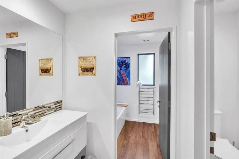 Photo of property in 66 Silver Peaks Drive, West Melton, 7618