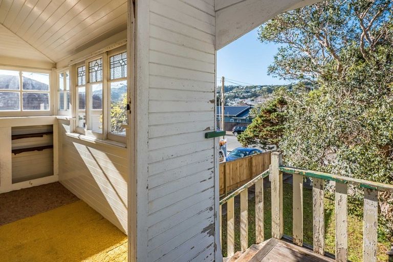 Photo of property in 40 Severn Street, Island Bay, Wellington, 6023