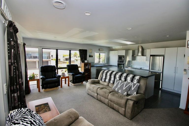 Photo of property in 3 Marlin Street, Whitianga, 3510