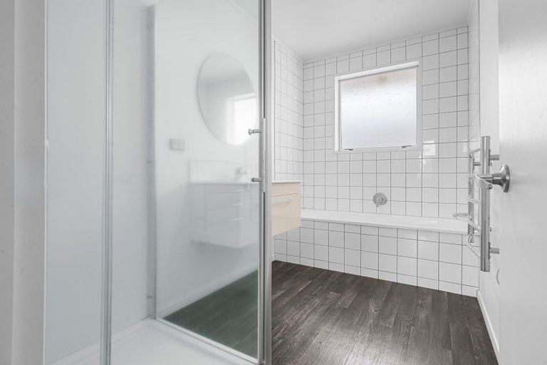 Photo of property in 11a Madill Road, St Andrews, Hamilton, 3200