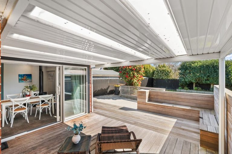 Photo of property in 57 Liverton Crescent, Bishopdale, Christchurch, 8053