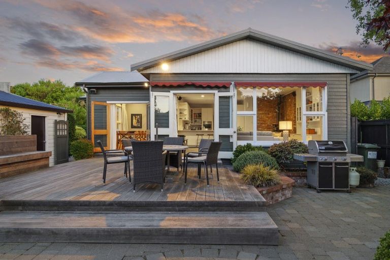 Photo of property in 5 Otara Street, Ilam, Christchurch, 8053