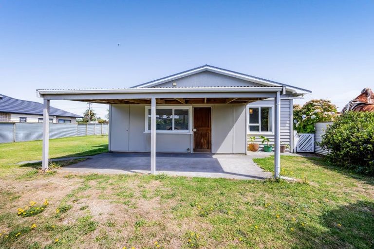 Photo of property in 23 Layard Street, Opunake, 4616