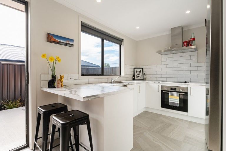 Photo of property in 38 Fingall Street, South Dunedin, Dunedin, 9012