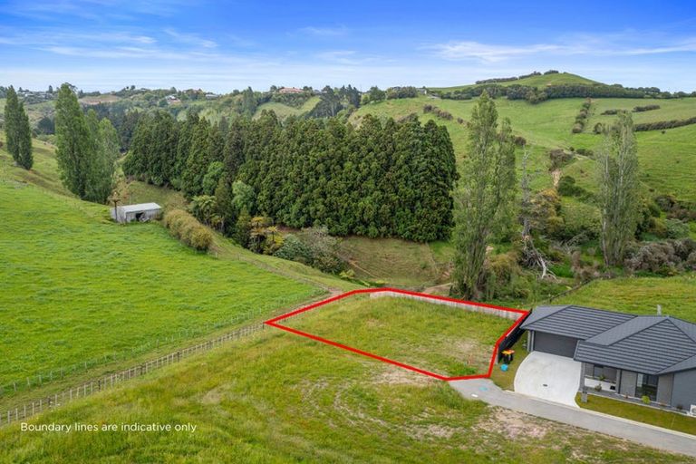 Photo of property in 233 Adler Drive, Ohauiti, Tauranga, 3112