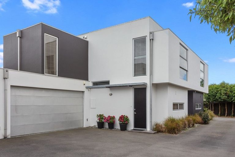 Photo of property in 18b Onslow Street, St Albans, Christchurch, 8014