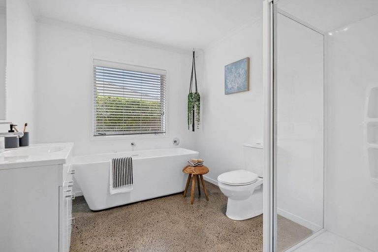 Photo of property in 36a Forest Glen, Orewa, 0931