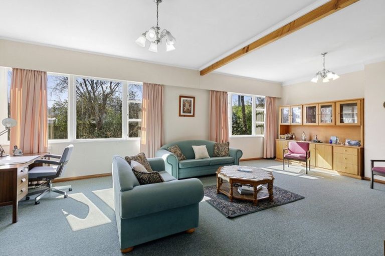 Photo of property in 194 Naenae Road, Naenae, Lower Hutt, 5011