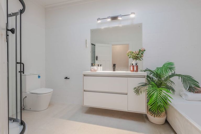 Photo of property in 469 College Street, Hokowhitu, Palmerston North, 4410