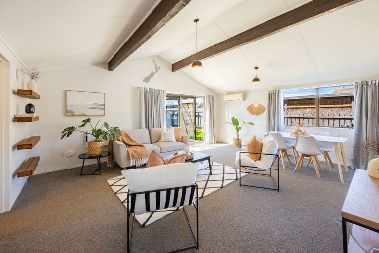 Photo of property in 1 Tait Drive, Pirimai, Napier, 4112