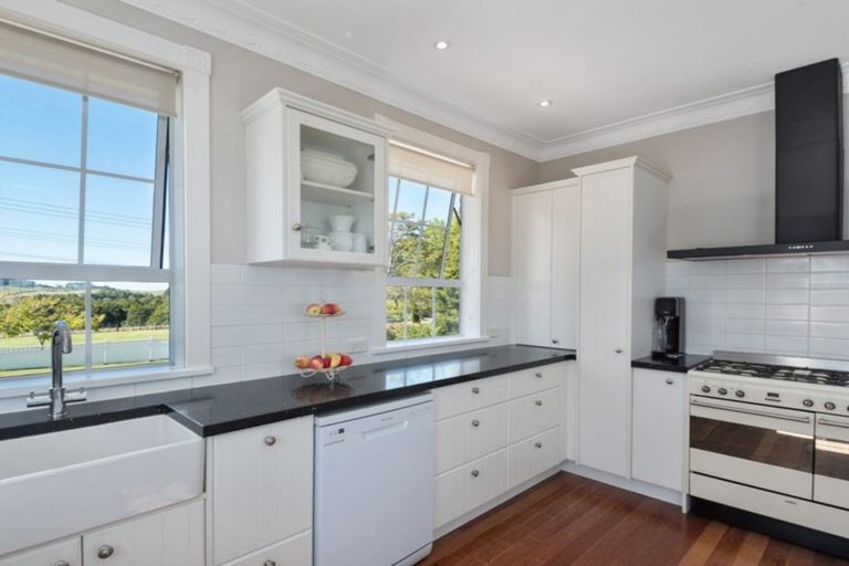 Photo of property in 211 Matakana Road, Warkworth, 0985