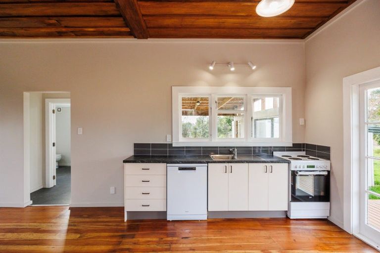 Photo of property in 916 Tennent Drive, Linton, Palmerston North, 4472