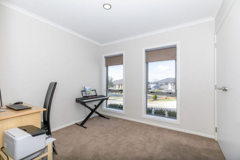 Photo of property in 22 Patatee Terrace, Baverstock, Hamilton, 3200