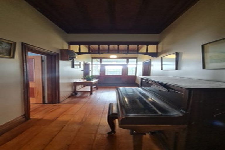 Photo of property in 194 Lascelles Street, Saint Leonards, Hastings, 4120