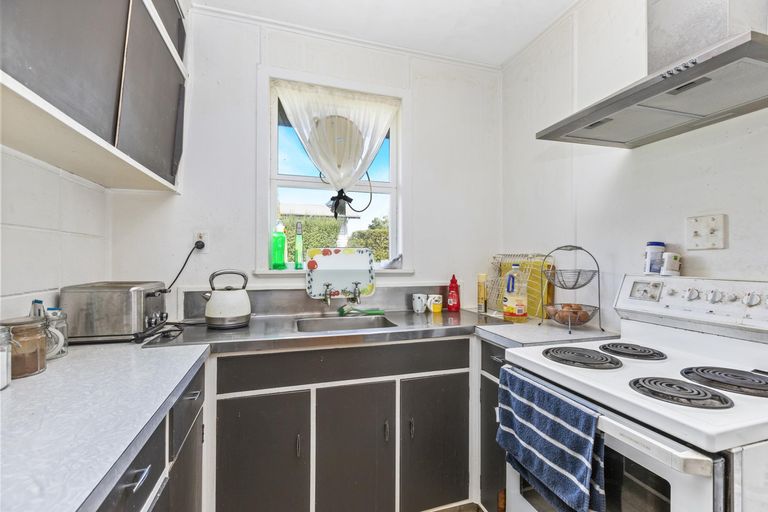 Photo of property in 2/2 Oak Street, Morrinsville, 3300