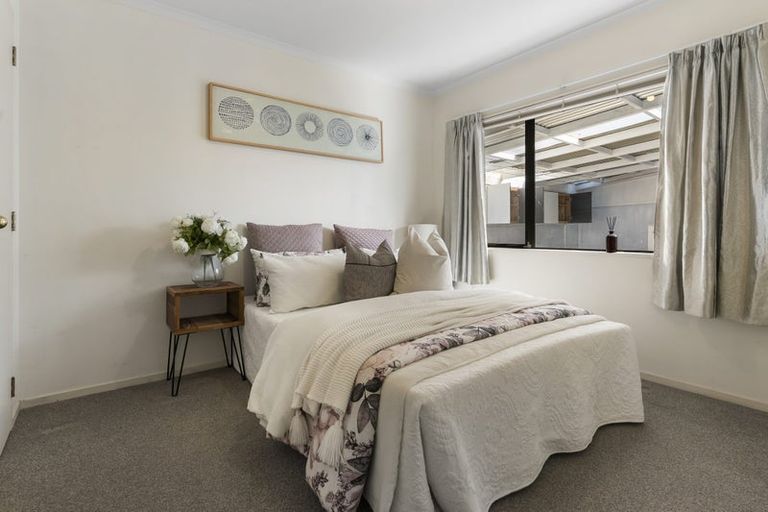 Photo of property in 1a Eaglen Place, Howick, Auckland, 2010
