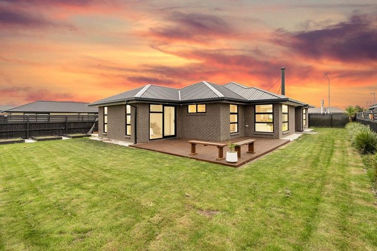 Photo of property in 344 Halswell Junction Road, Halswell, Christchurch, 8025