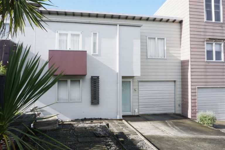 Photo of property in 99 Albionvale Road, Glen Eden, Auckland, 0602