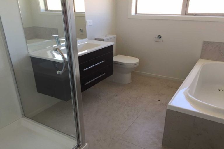 Photo of property in 3 Antrim Glade, Welcome Bay, Tauranga, 3175