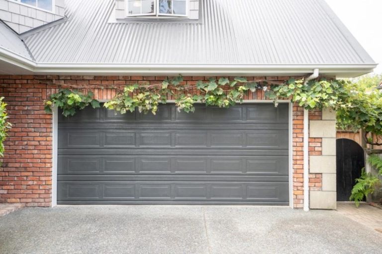 Photo of property in 21 Union Street, Hokowhitu, Palmerston North, 4410