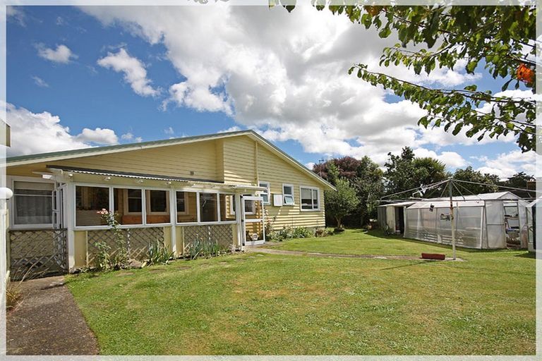 Photo of property in 7 Harlech Street, Levin, 5510