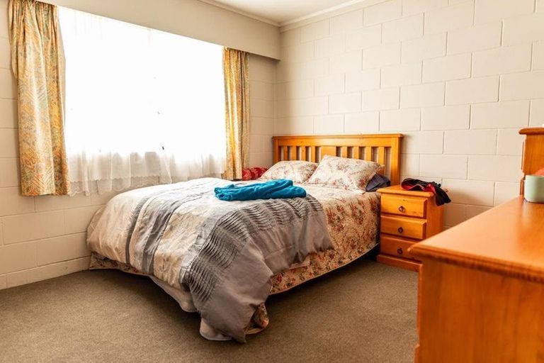 Photo of property in 1/51 Takanini Road, Takanini, 2112