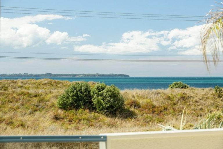 Photo of property in 994 Papamoa Beach Road, Papamoa Beach, Papamoa, 3118