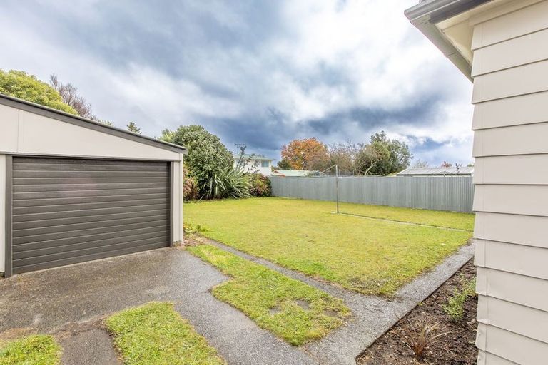 Photo of property in 17 Hinerangi Street, Turangi, 3334