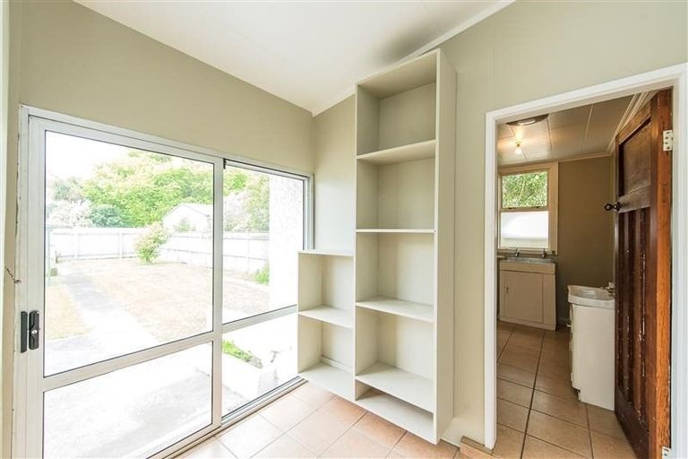 Photo of property in 7 Marne Street, Hokowhitu, Palmerston North, 4410