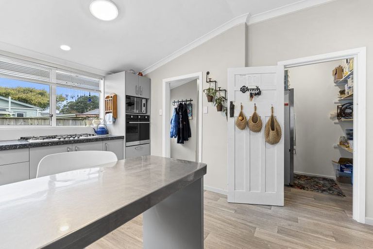 Photo of property in 45c Princess Street, Waitara, 4320