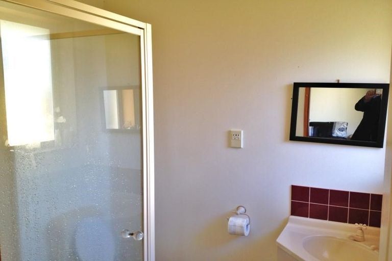 Photo of property in 7 Orlando Crescent, Waimairi Beach, Christchurch, 8083