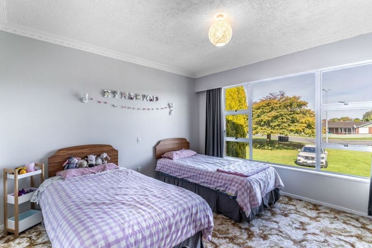 Photo of property in 36 Waterford Drive, Winton, 9720