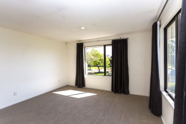 Photo of property in 51b Middleton Road, Upper Riccarton, Christchurch, 8041