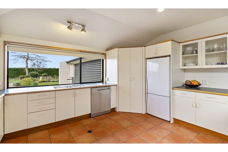 Photo of property in 172 Claremont Road, Otipua Creek, Timaru, 7974