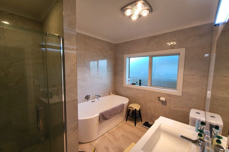 Photo of property in 12 Loftus Place, Flagstaff, Hamilton, 3210