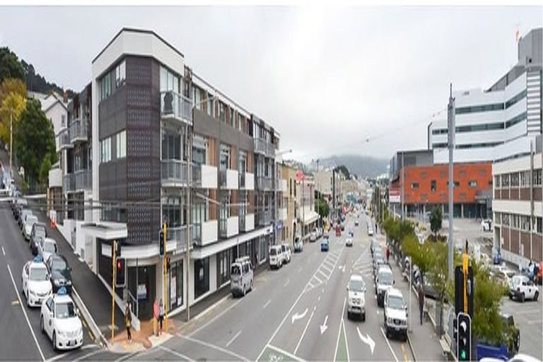 Photo of property in Masina Apartments, 303/80 Riddiford Street, Newtown, Wellington, 6021