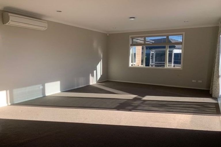 Photo of property in 44 Tasman Drive, Poraiti, Napier, 4112