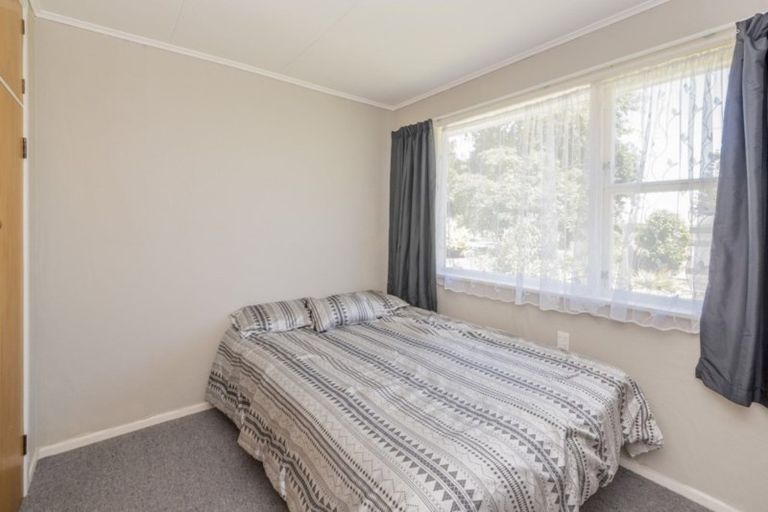 Photo of property in 15 Matai Street, Levin, 5510