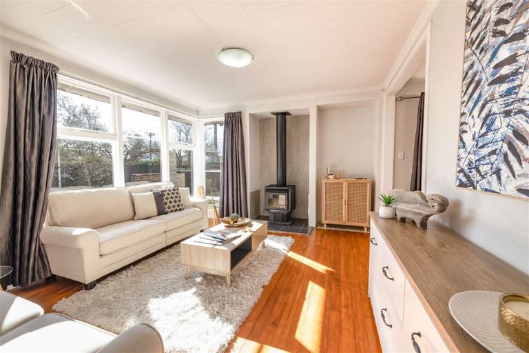 Photo of property in 17 Stretton Street, Bishopdale, Christchurch, 8053