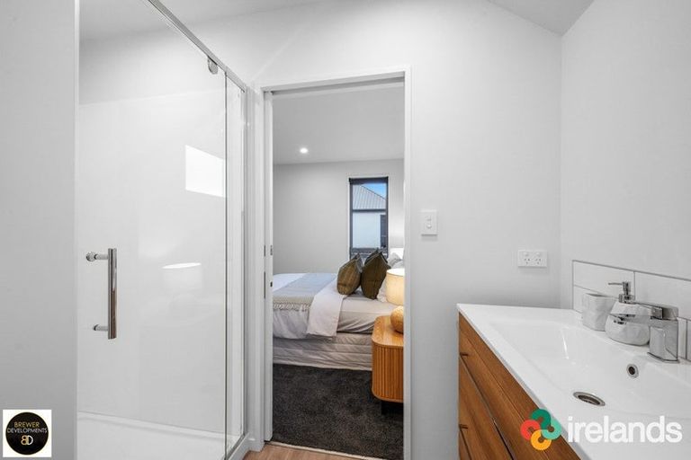 Photo of property in 2/175 Aldwins Road, Phillipstown, Christchurch, 8062