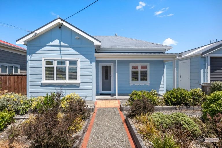 Photo of property in 28 Adelaide Street, Petone, Lower Hutt, 5012