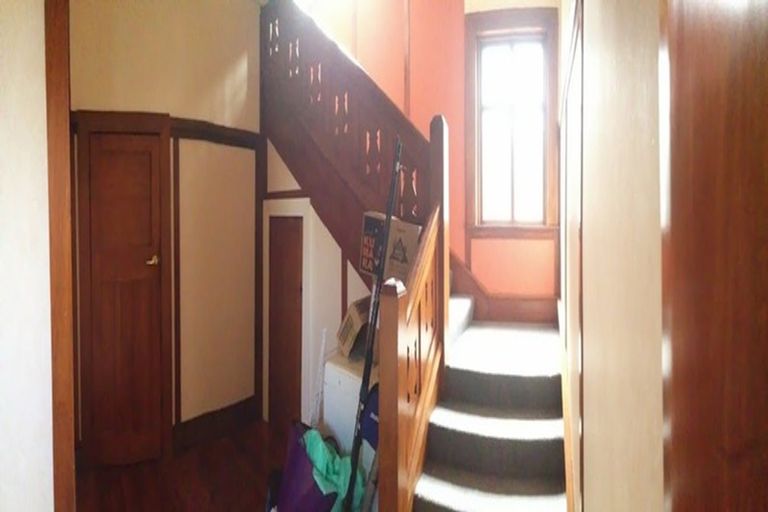 Photo of property in 30 Newman Terrace, Thorndon, Wellington, 6011