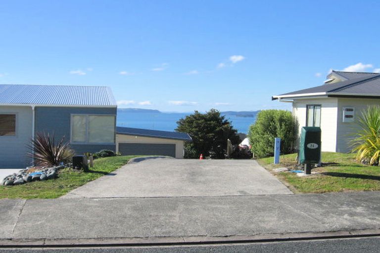 Photo of property in 24 Mera Road, Algies Bay, Warkworth, 0920