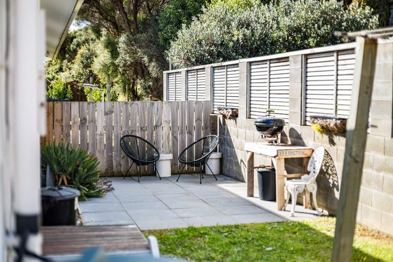 Photo of property in 49b Albatross Close, Whitby, Porirua, 5024